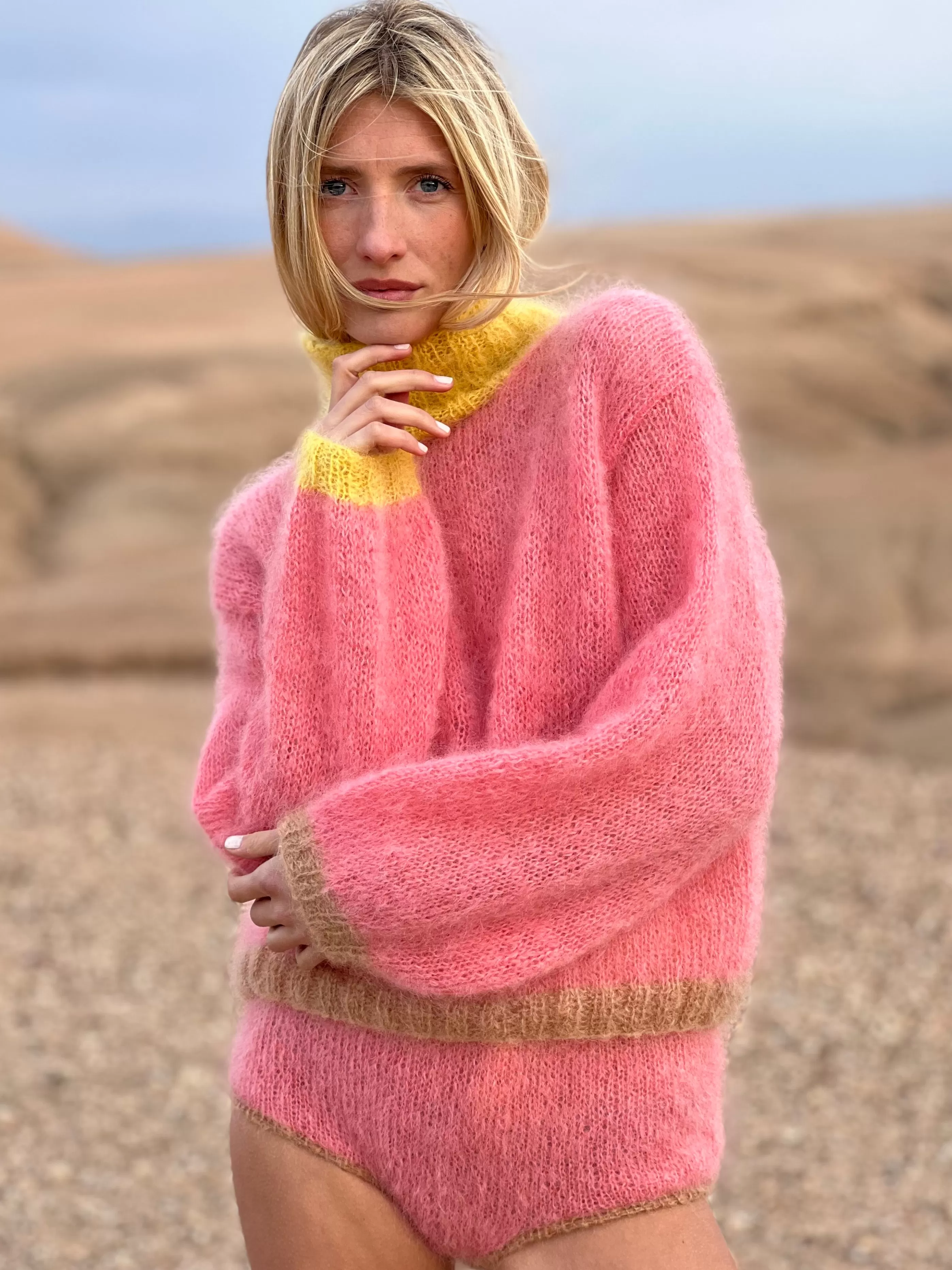 Clearance Rose Carmine SWEATER HIGHNECK COLORBLOCK BLUSH
